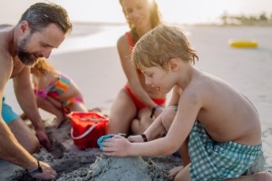 giochi e attività da fare in spiaggia con i bambini